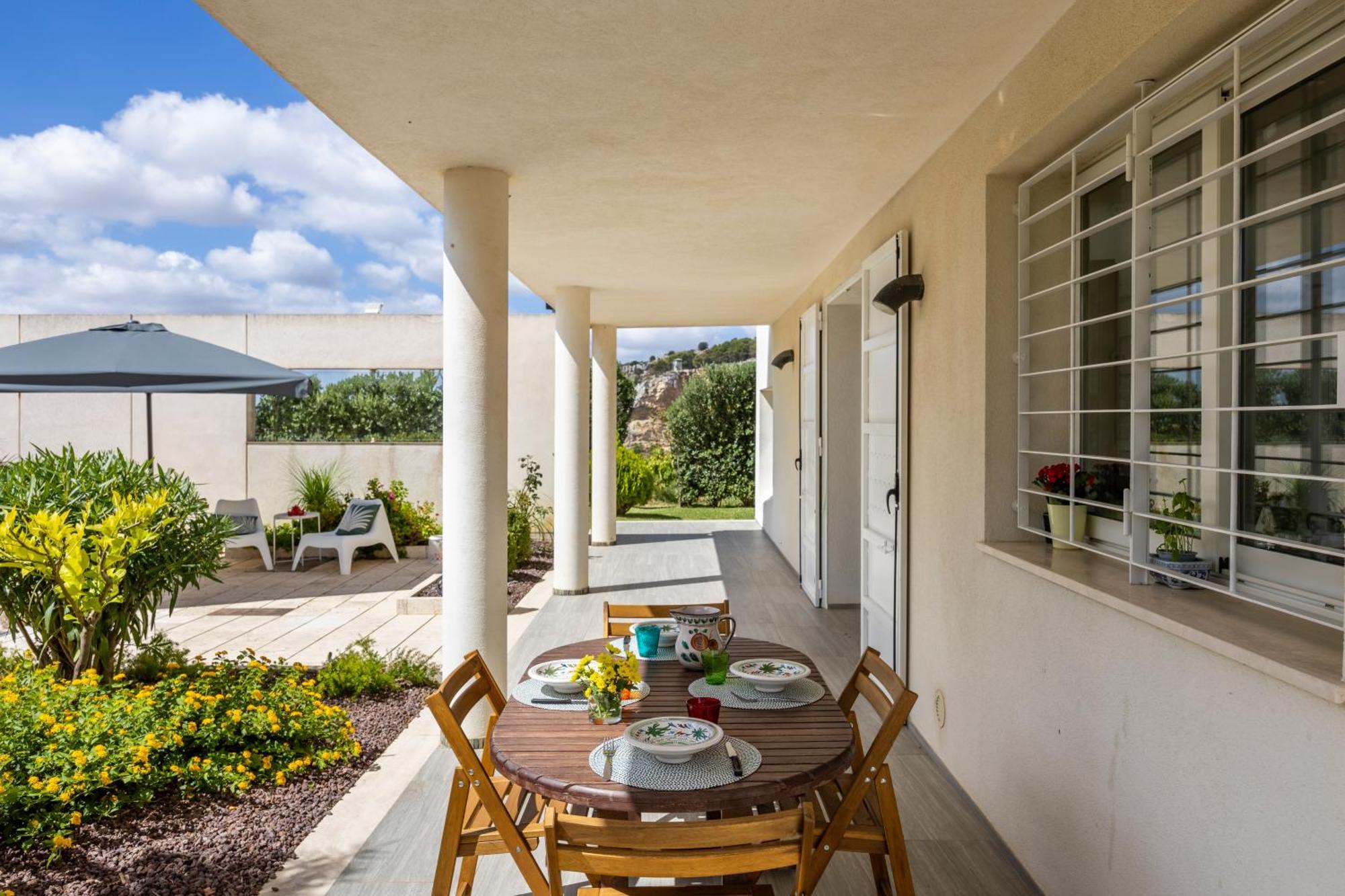 Villa Bonifato Vista Sulle Campagne E Sul Mare Siciliano Cozy House Italy アルカモ エクステリア 写真