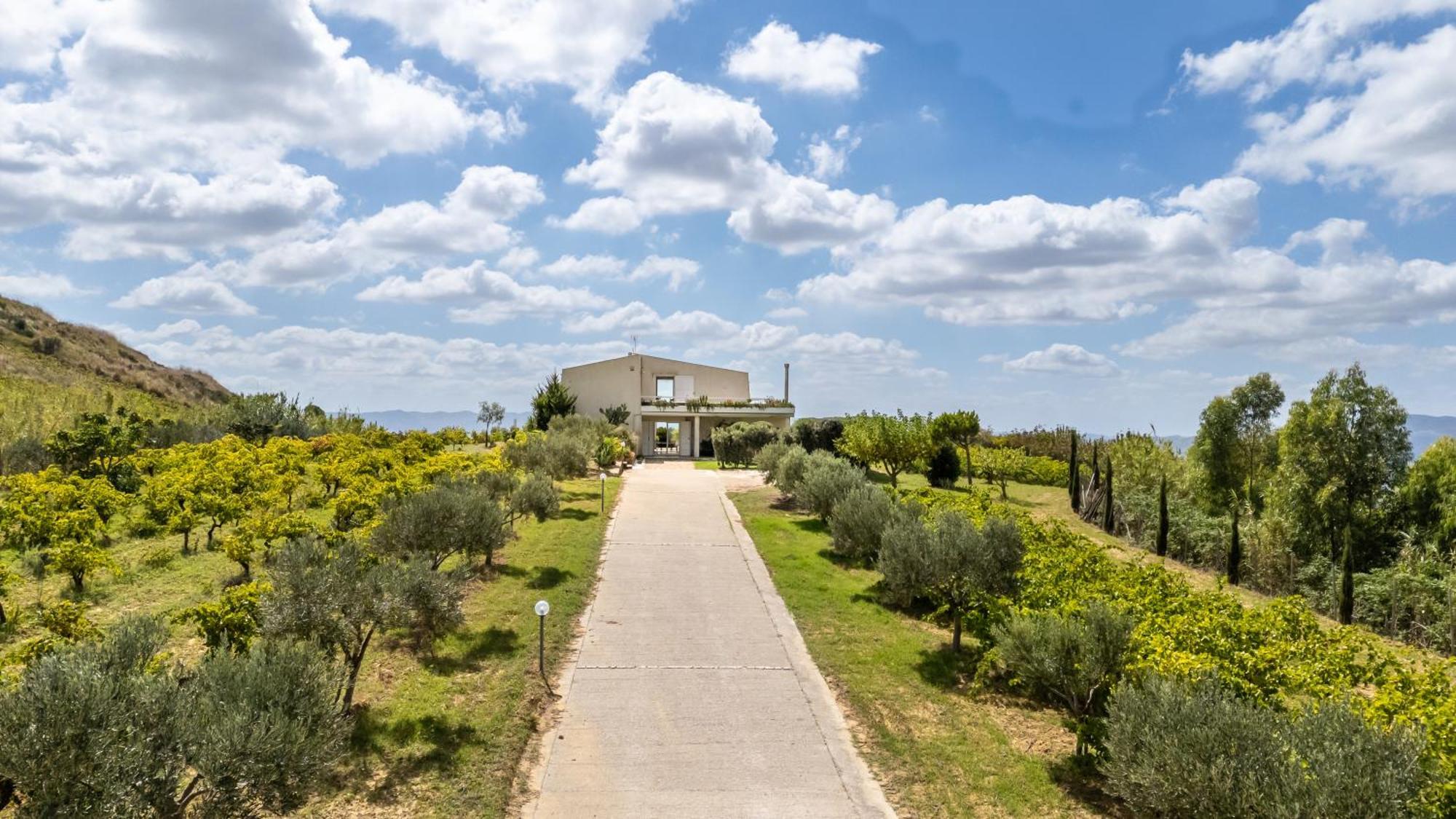 Villa Bonifato Vista Sulle Campagne E Sul Mare Siciliano Cozy House Italy アルカモ エクステリア 写真