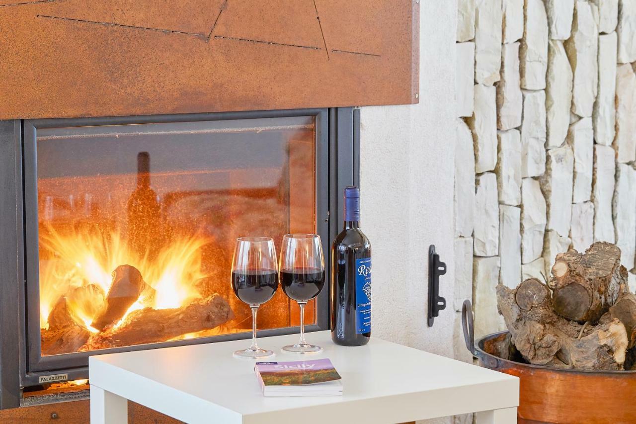 Villa Bonifato Vista Sulle Campagne E Sul Mare Siciliano Cozy House Italy アルカモ エクステリア 写真